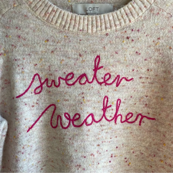 Ann Taylor LOFT 'Sweater Weather' Embroidered Motif Graphic Sweater XS - Picture 3 of 11